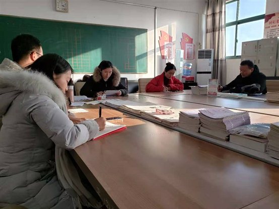 eef1c37bf76333532c1f4cafe124e0b